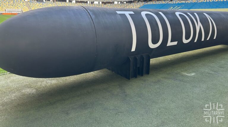 Українська Toloka показала три підводні безпілотники з ШІ та режимом роя, які підуть в серію