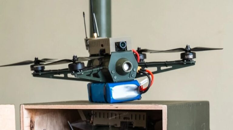 “Українська бронетехніка” почала серійно виробляти свій FPV-дрон з 60-мм міною