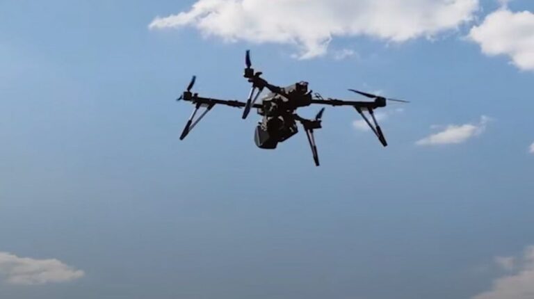 Україна має долучитися до створення “стіни від дронів” на кордоні ЄС – Єврокомісар