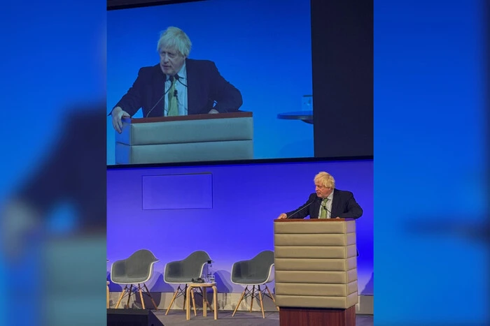 Борис Джонсон назвав «найшвидший спосіб завершити війну»