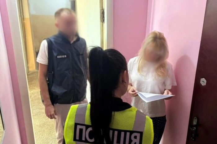 Переплата 850 тис. грн за протипожежне обладнання: посадовиця Святошинської РДА отримала підозру