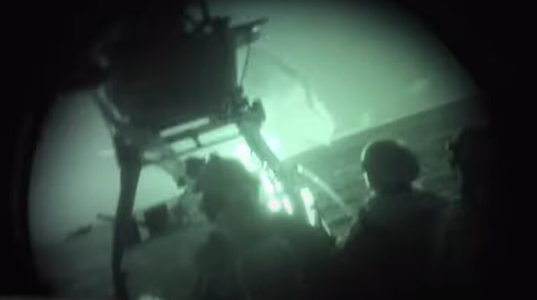 Українська розвідка показала, як завдяки дронам знищила ворожі цілі в Чорному морі