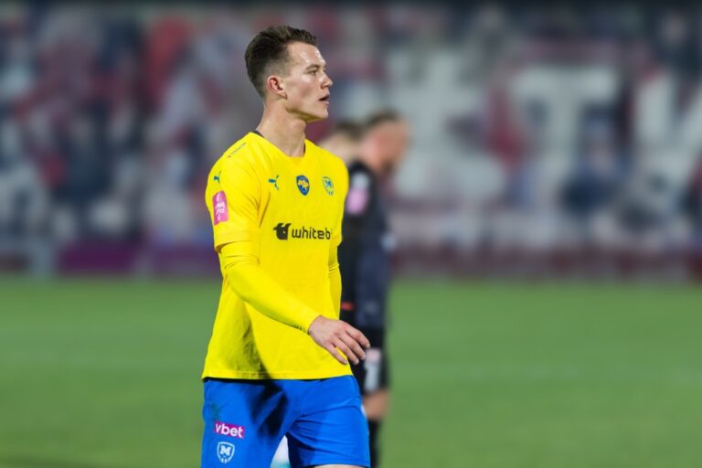 «Колос» і «Металіст 1925» не змогли домовитися щодо майбутнього Сидорова