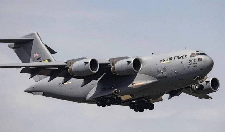 США вперше з 2008 року відправили ядерну зброю до Великої Британії, – Bloomberg