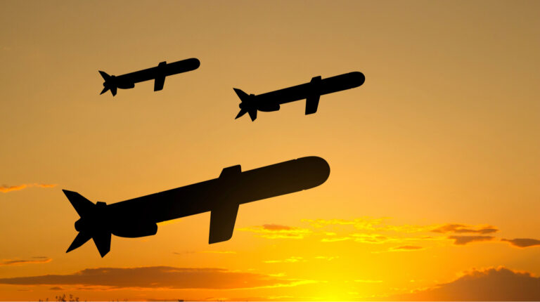 Зеленський: Tomahawk є не лише у США, Україна вже говорить з цими країнами