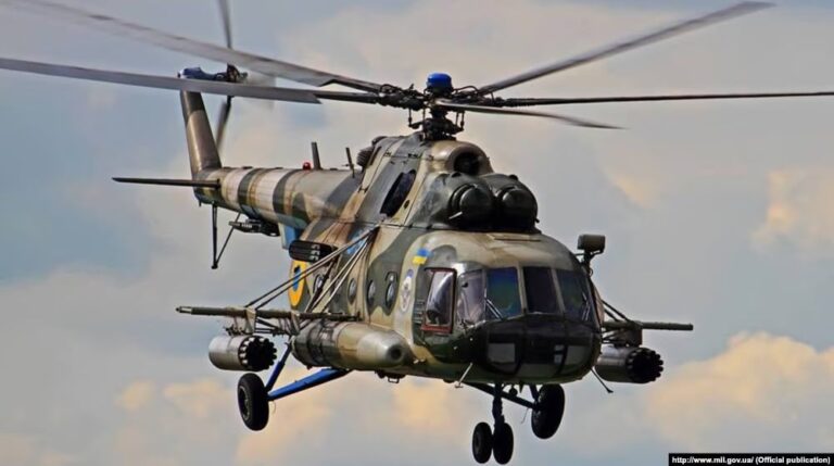 В Україні створять додаткові гелікоптерні групи для протидії ворожим дронам – Зеленський