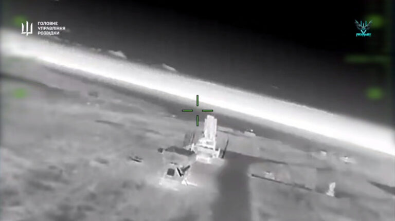 Підрозділ ГУР “Примари” уразив у Криму три ворожі РЛС та десантний катер