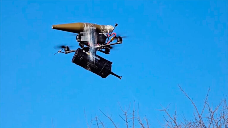 Китай в рази збільшив постачання оптоволокна та батарей для російських дронів – The Washington Post