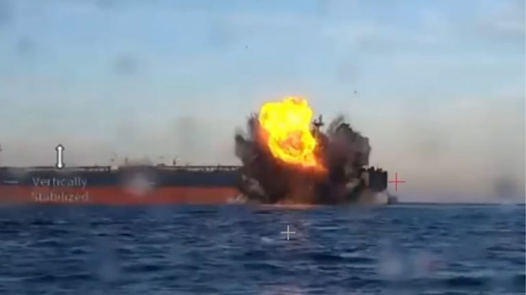 Дрони СБУ уразили два нафтотанкери тіньового флоту РФ у Чорному морі