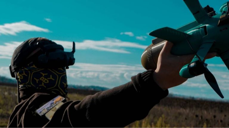 Україна стане повноцінним елементом нової архітектури оборони ЄС – єврокомісар