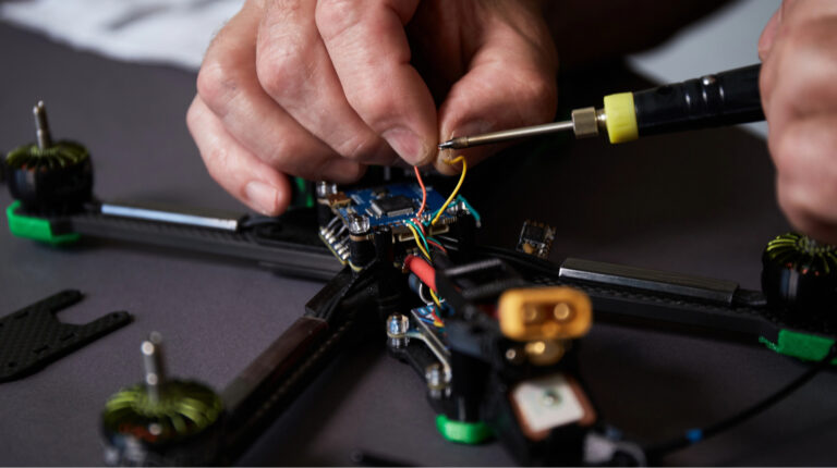 TAF Industries повідомила про рекордно швидку угоду через DOT-Chain Defence