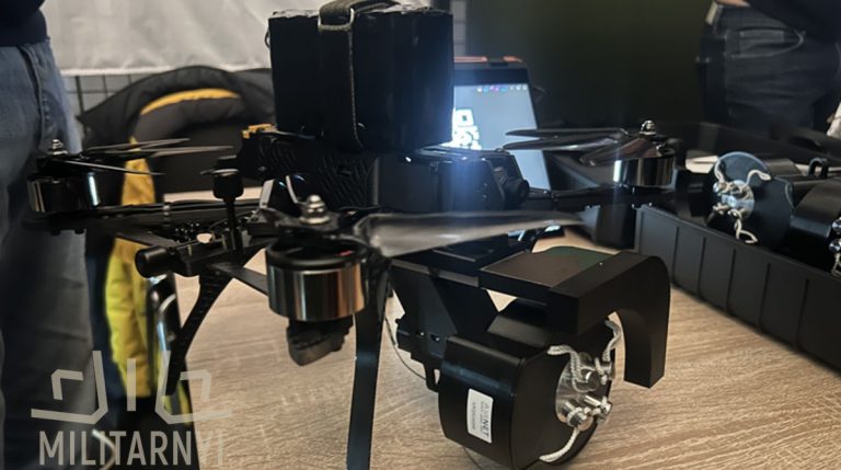 Українська компанія показала сіткомет із радаром для перехоплення ворожих дронів