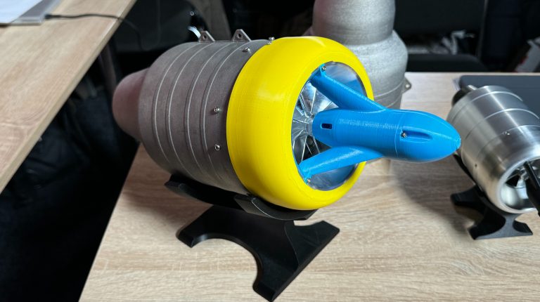 Українська компанія розгорнула в виробництво турбореактивних двигунів