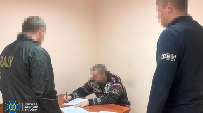 Керівництво оборонного заводу спіймали на розкраданні державних 102 млн грн  – СБУ