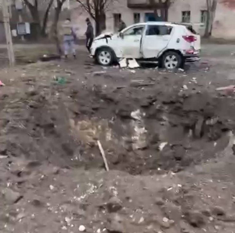 ЗСУ з HIMARS вдарили по пункту керування російської морської піхоти у Льгові: росіяни пишуть про важкі наслідки (відео)