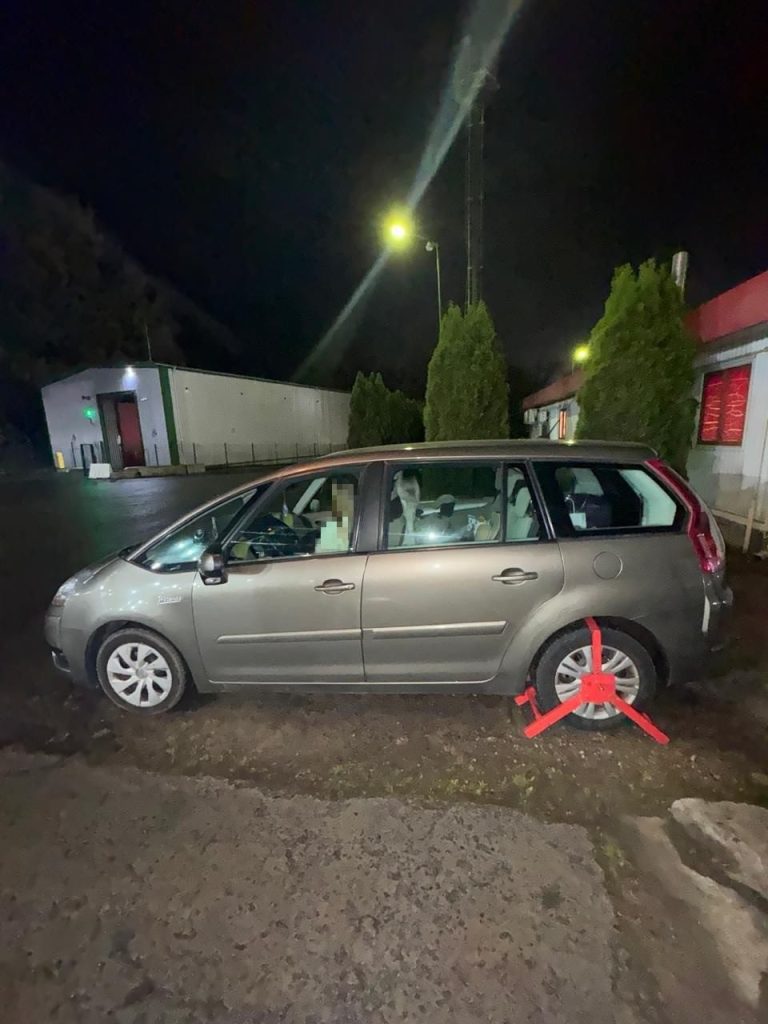 На Львівщині виявили два викрадені в ЄС авто, які перебували у розшуку