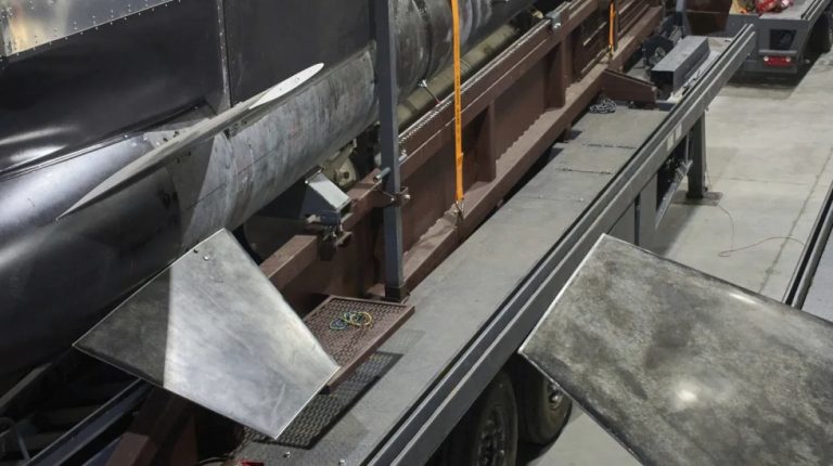 Кабмін зняв частину бюрократії з експорту військових товарів