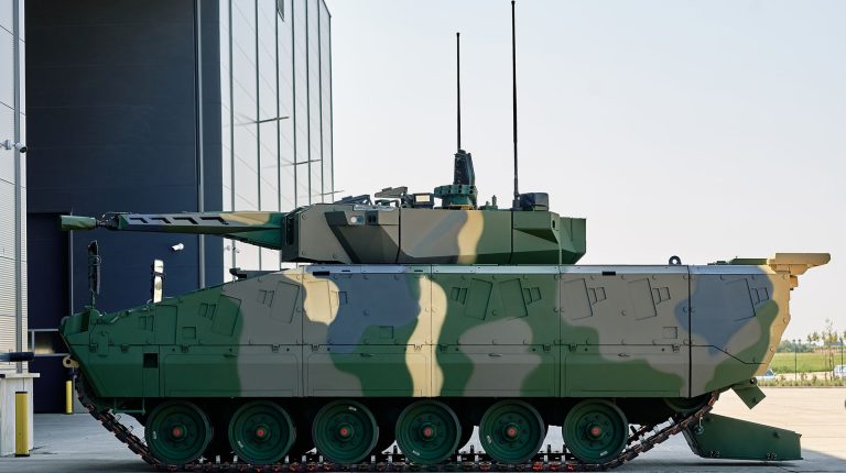 Україна отримає перші БМП Lynx від Rheinmetall вже на початку 2026 року