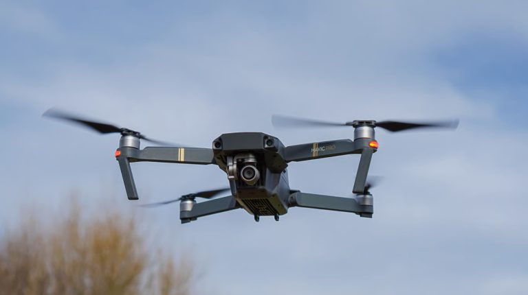 Стаття
                    Український інженер створив дешеву систему захоплення "Мавіків" та "дронів-ждунів". Як вона працює?