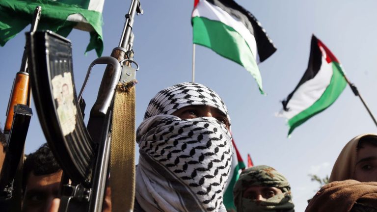 Хусити атакували український корабель в Аденській затоці, є поранений