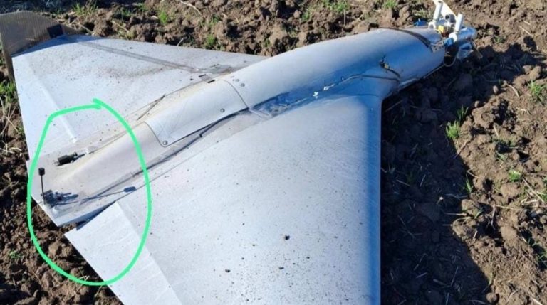 Стаття
                    Російські "старлінкольоти" в тилах. Як ворог опанував Starlink і що з цим робитиме Україна?