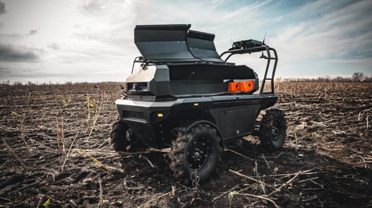 НРК з броньованою капсулою: читачі “Оборонки” та УП передали військовим комплекс MAUL за 800 тис грн