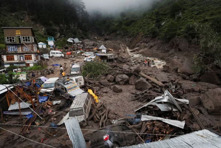 Понад 160 людей загинуло внаслідок повені у Пакистані та індійському Кашмірі