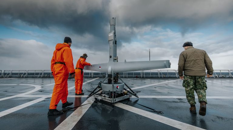 “Зарекомендували себе в Україні”. ВМС Нідерландів отримали 12 безпілотників V-BAT