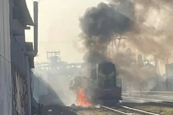 Окупанти вдарили по залізниці в двох областях (фото)