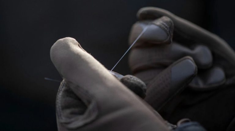 Стаття
                    В Україні дефіцит оптоволокна. Що буде з дронами і як реагують виробники?