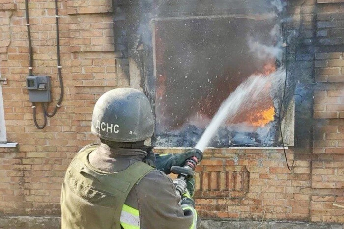 Росіяни понад 50 разів вдарили по Дніпропетровщині: поранено людей