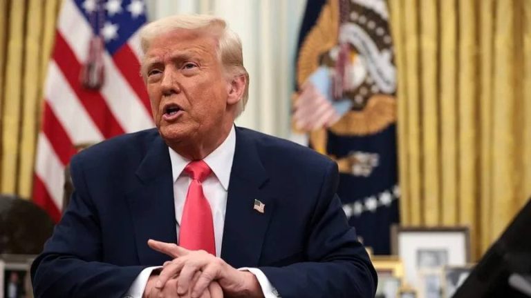 США вдарили по ядерних об’єктах Ірану: Трамп заявив про мир або трагедію для Ірану