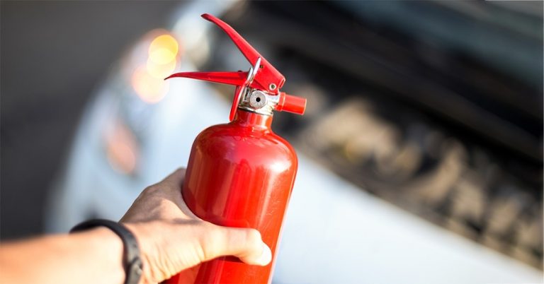 Вогнегасник без помилок: як обрати модель під авто, дім і роботу