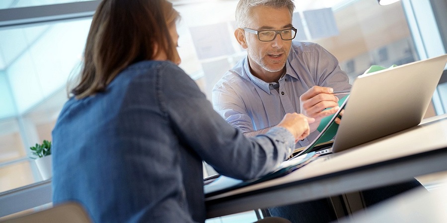 Кадрові консультації та юрист з кадрів: експертна підтримка від kadrovik.ua